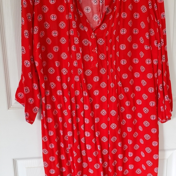 Old Navy dress - Picture 2 of 3